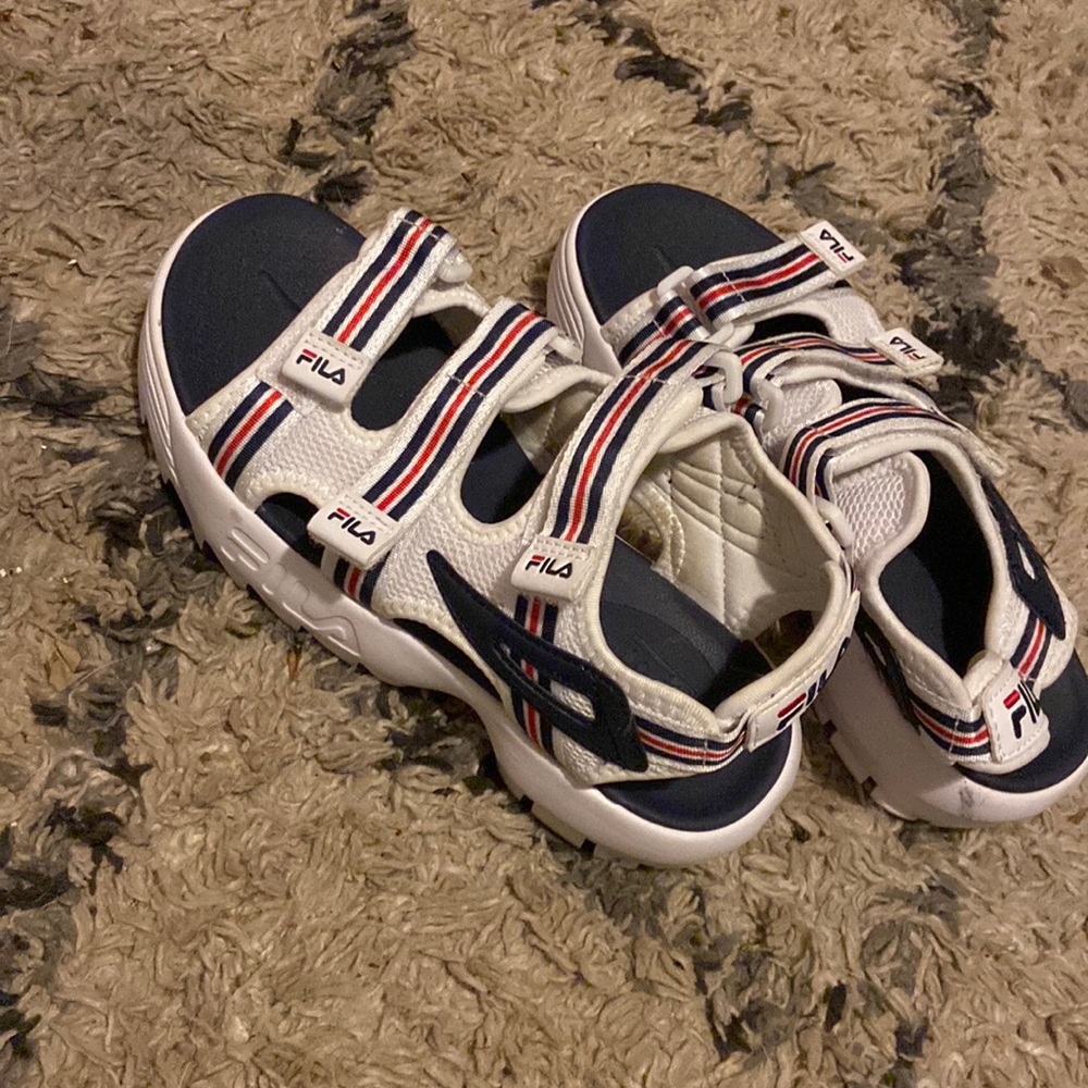 Womens shoes